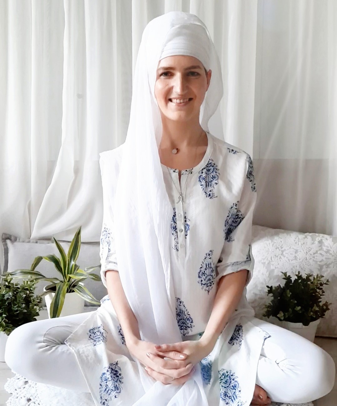 Agate Vucina (Meher Teja Kaur)